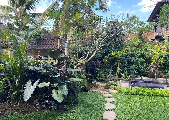 Guest house Sabar House View By Eps
